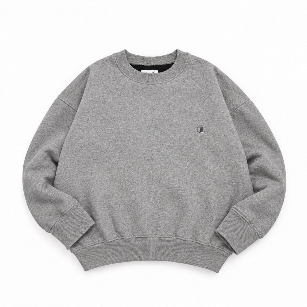 Vintage 90s y2k baggy sweater pullover sweatshirt gray embroidered by Champion